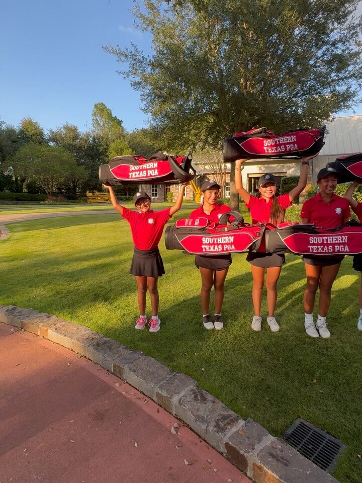 Instagram post from alaina.villarreal_htx_golfer. This post is in position 9.