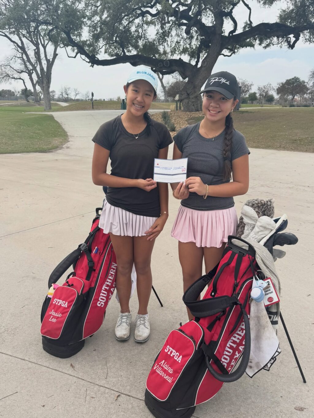 Instagram post from alaina.villarreal_htx_golfer. This post is in position 9.