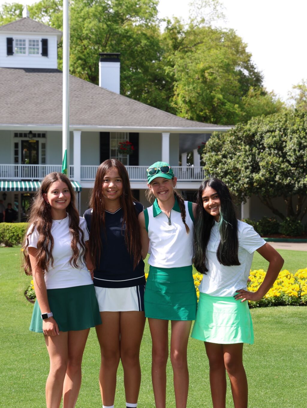 Instagram post from alaina.villarreal_htx_golfer. This post is in position 5.