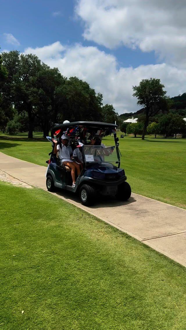 Instagram post from alaina.villarreal_htx_golfer. This post is in position 6.