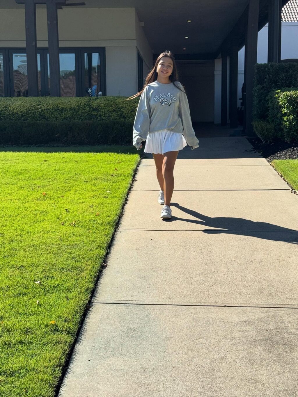 Instagram post from alaina.villarreal_htx_golfer. This post is in position 1.