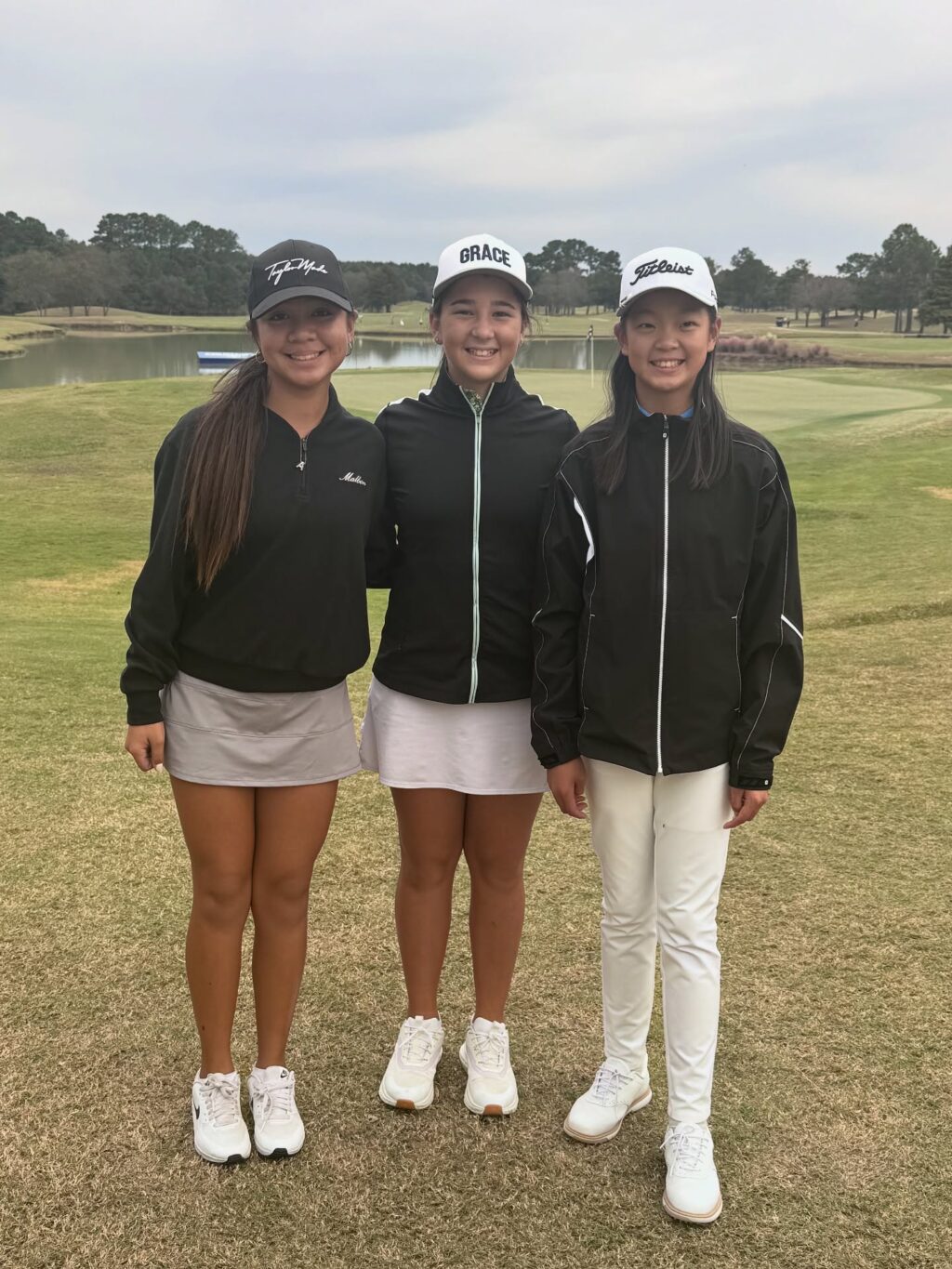 Instagram post from alaina.villarreal_htx_golfer. This post is in position 3.