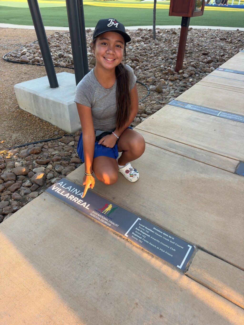 Instagram post from alaina.villarreal_htx_golfer. This post is in position 5.