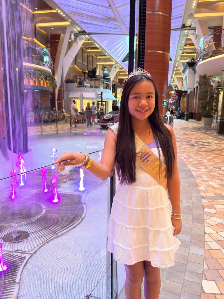 Instagram post from alaina.villarreal_htx_golfer. This post is in position 8.