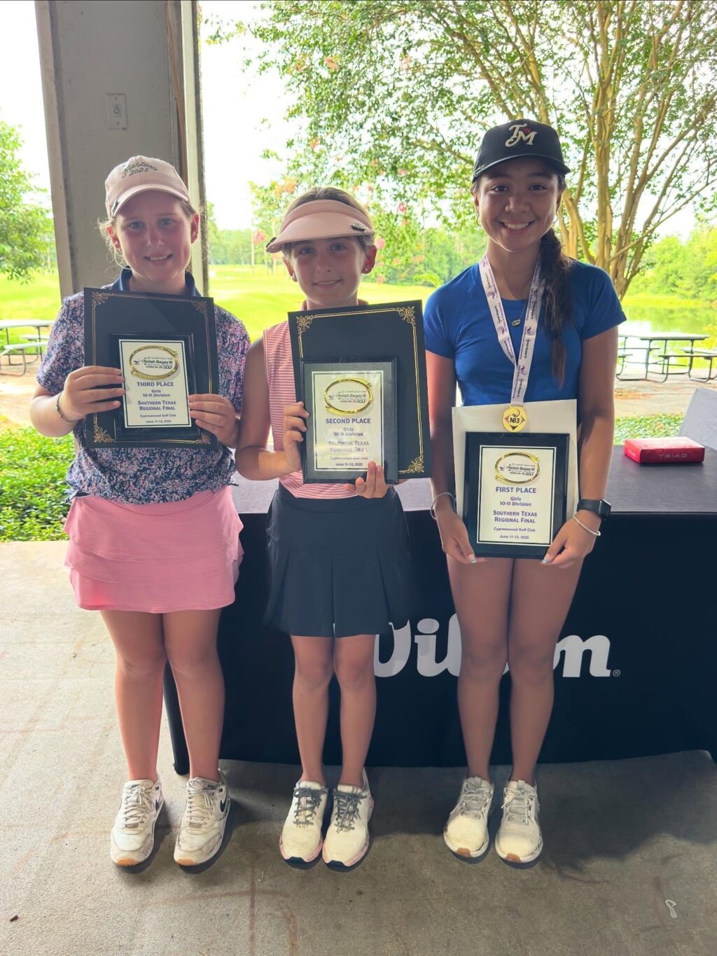 Instagram post from alaina.villarreal_htx_golfer. This post is in position 4.