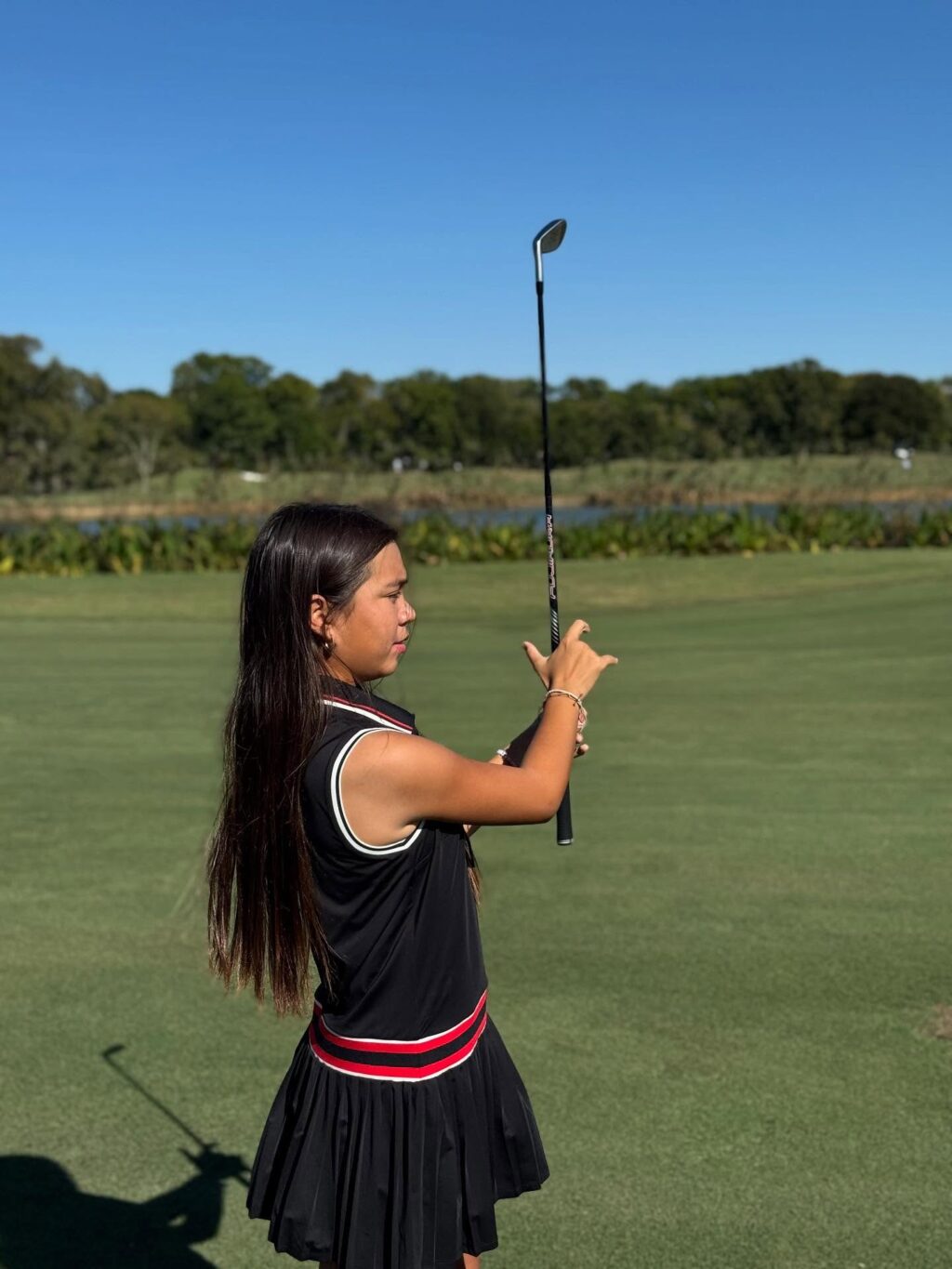 Instagram post from alaina.villarreal_htx_golfer. This post is in position 7.