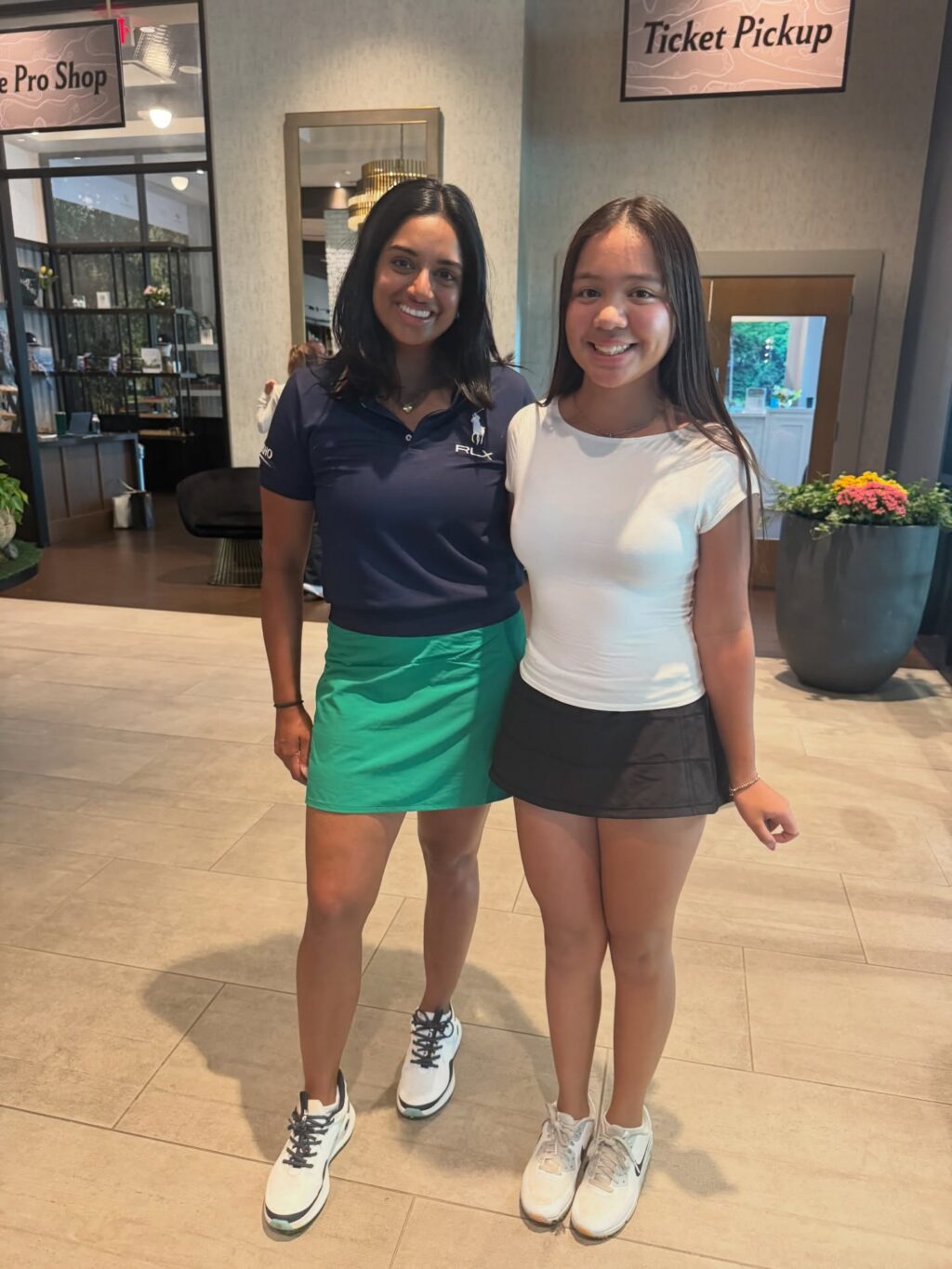 Instagram post from alaina.villarreal_htx_golfer. This post is in position 2.