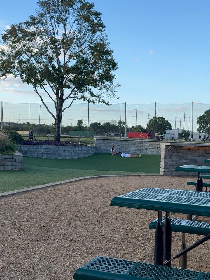 Instagram post from alaina.villarreal_htx_golfer. This post is in position 8.