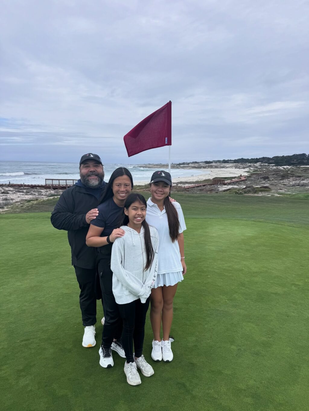 Instagram post from alaina.villarreal_htx_golfer. This post is in position 18.