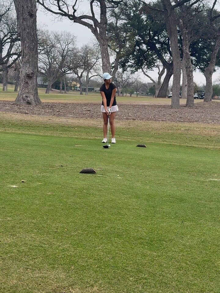 Instagram post from alaina.villarreal_htx_golfer. This post is in position 1.