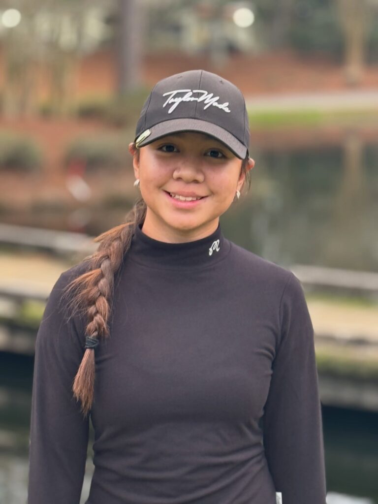 Instagram post from alaina.villarreal_htx_golfer. This post is in position 4.